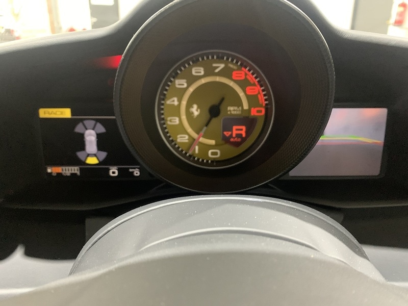 Used Ferrari 488 2016 for sale - 76256847: Photo 13