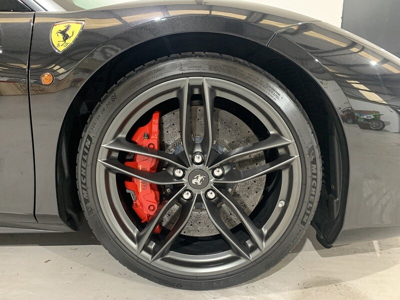 Used Ferrari 488 2016 for sale - 76256847: Photo 31