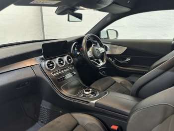 Used Mercedes-Benz C-Class 2018 for sale - 74577589: Photo