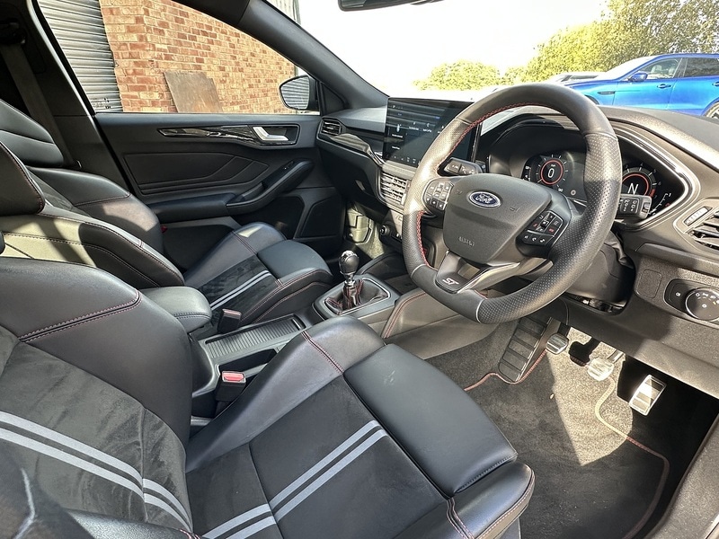 Used Ford Focus 2023 for sale - 76236292: Photo 13