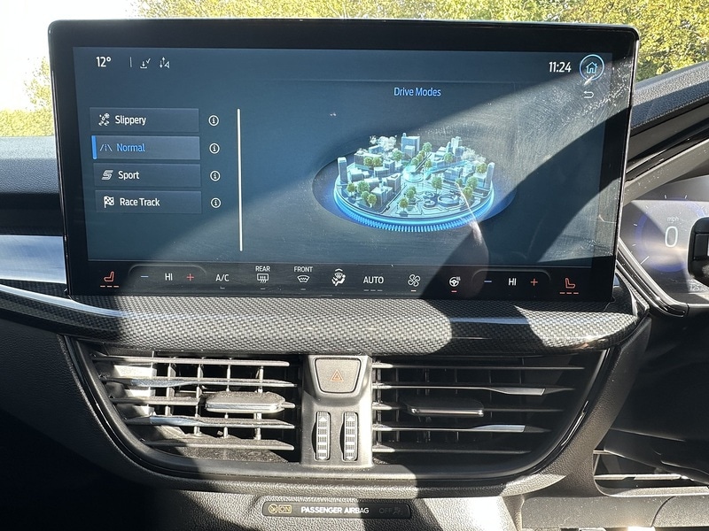 Used Ford Focus 2023 for sale - 76236292: Photo 18