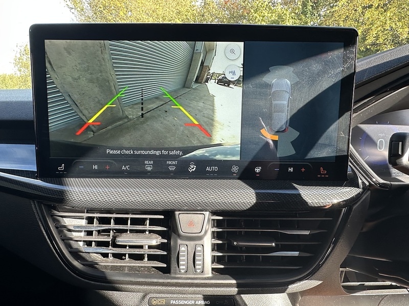 Used Ford Focus 2023 for sale - 76236292: Photo 19