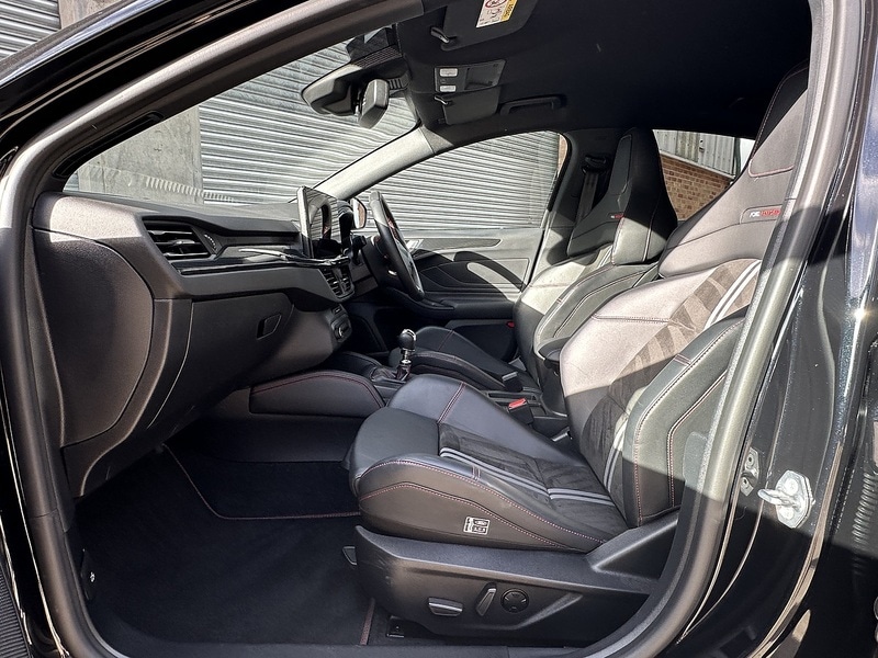 Used Ford Focus 2023 for sale - 76236292: Photo 6