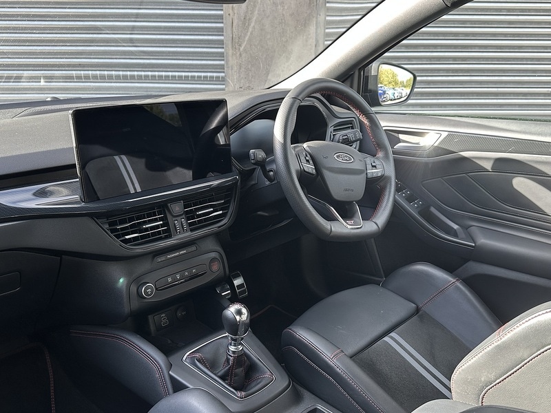 Used Ford Focus 2023 for sale - 76236292: Photo 9