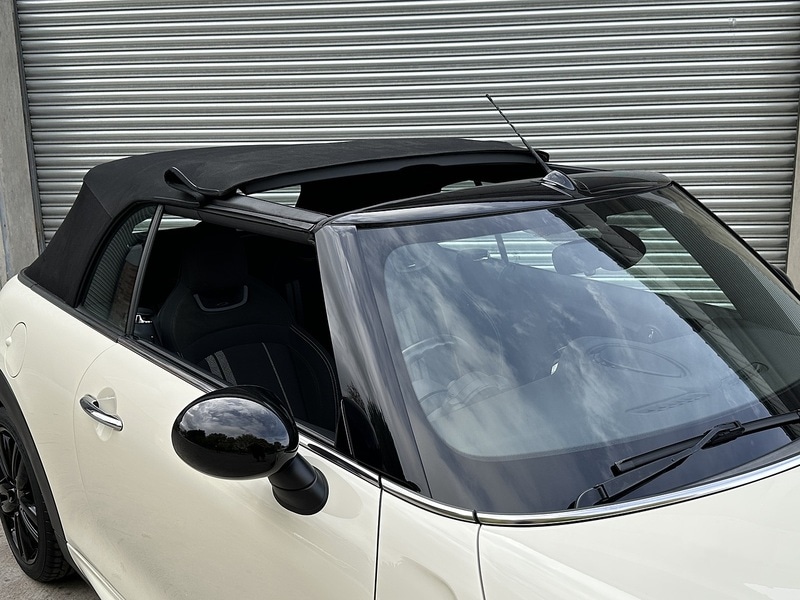 Used MINI Convertible 2019 for sale - 76197289: Photo 24