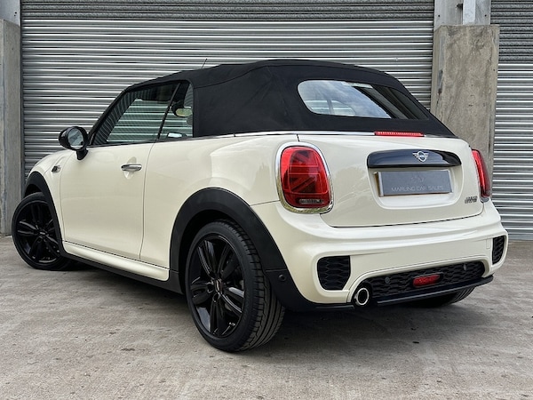 Used MINI Convertible 2019 for sale - 76197289: Photo 8