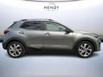 Used Kia Stonic 2024 for sale - 79199480: Photo