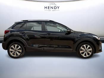 Used Kia Stonic 2025 for sale - 79347534: Photo