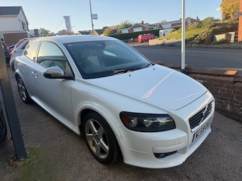 2009 (59) - 1.6 R DESIGN 3dr