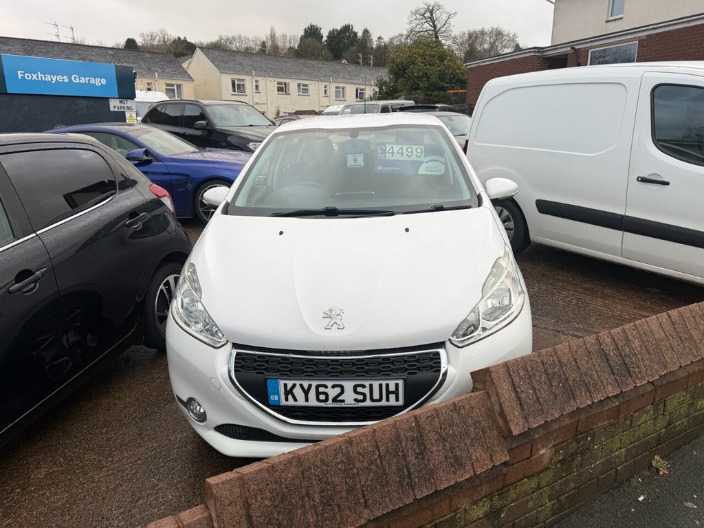 Used Peugeot 208 2012 for sale - 77014191: Photo 2