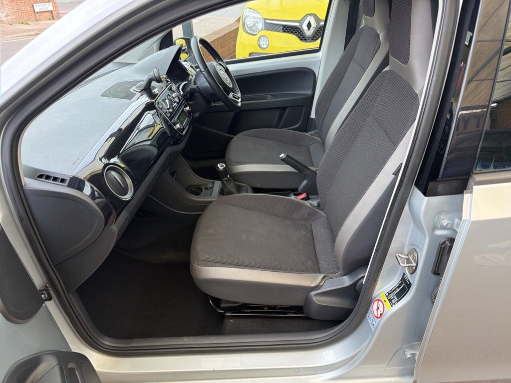 Used Volkswagen up! 2014 for sale - 78036339: Photo 12