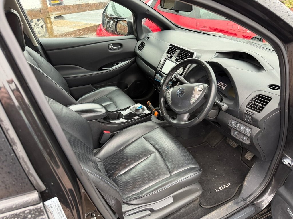Used Nissan Leaf 2015 for sale - 77250701: Photo 11