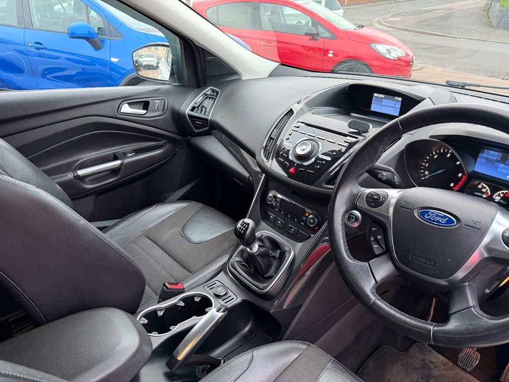 Used Ford Kuga 2014 for sale - 77785945: Photo 2