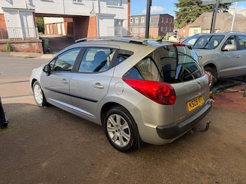Used Peugeot 207 2009 for sale - 78892412: Photo
