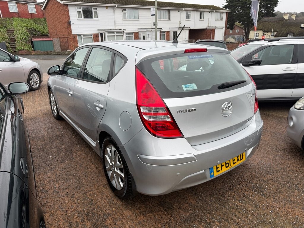 Used Hyundai i30 2011 for sale - 77534572: Photo 5
