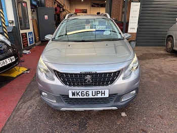 Used Peugeot 2008 2016 for sale - 77302503: Photo