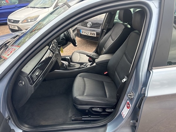 Used BMW 3 Series 2010 for sale - 76291294: Photo 17