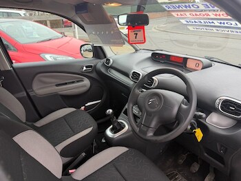 Used Citroen C3 Picasso 2010 for sale - 77792196: Photo