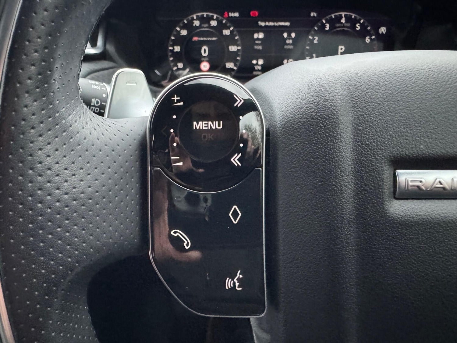 Used Land Rover Range Rover Velar 2020 for sale - 76685533: Photo 12