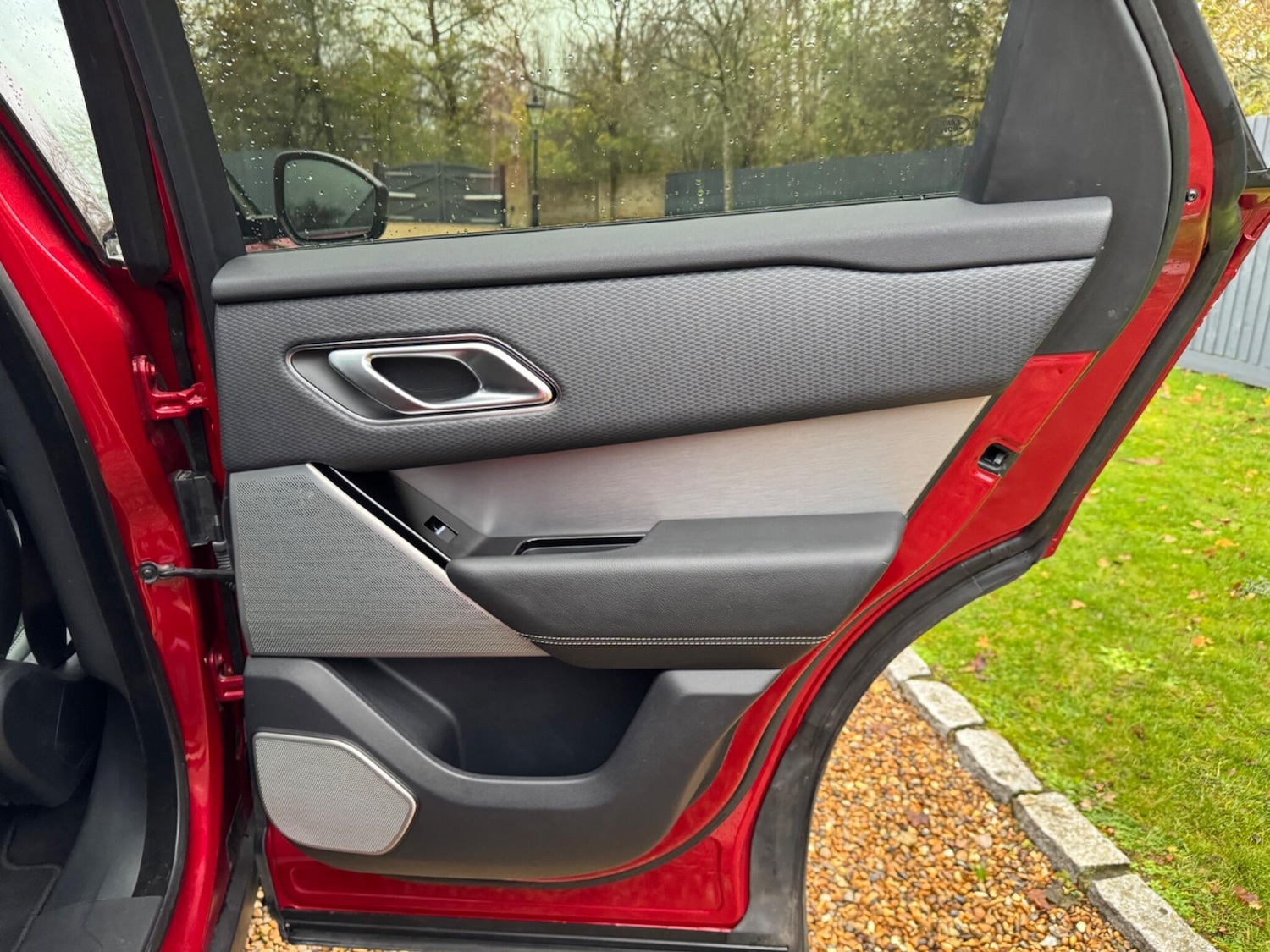 Used Land Rover Range Rover Velar 2020 for sale - 76685533: Photo 29