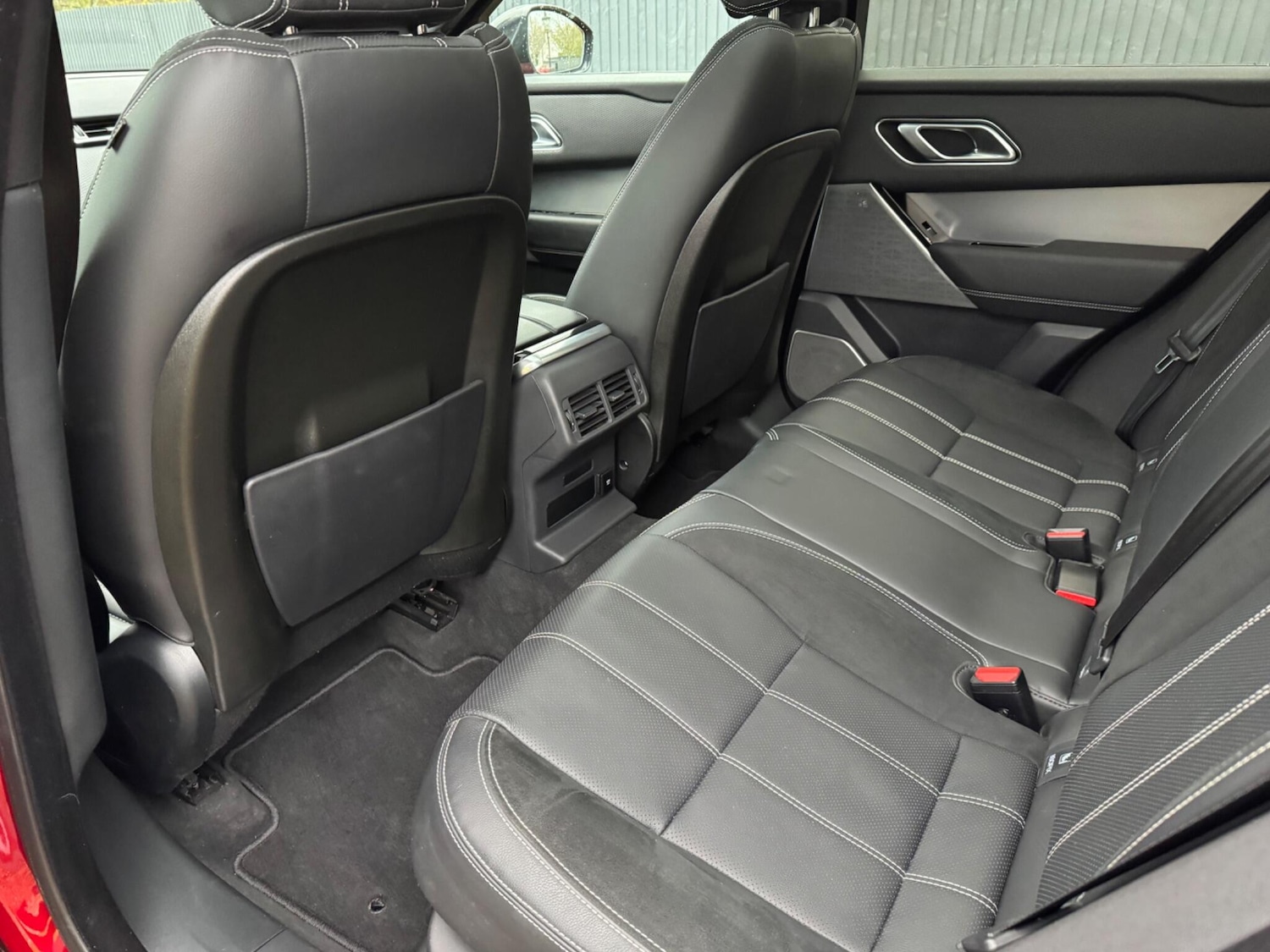 Used Land Rover Range Rover Velar 2020 for sale - 76685533: Photo 33