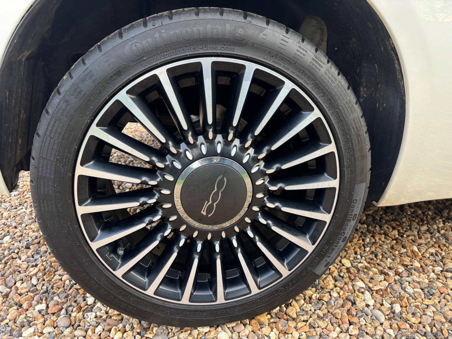 Used Fiat 500 2019 for sale - 76856259: Photo 4