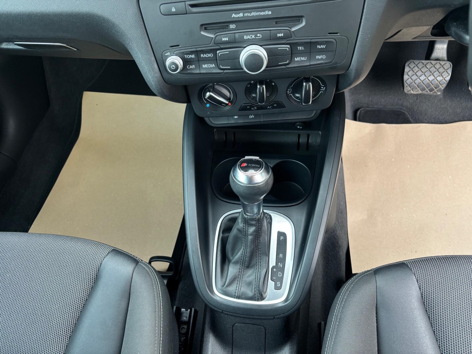 Used Audi A1 2011 for sale - 77330797: Photo 27