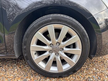 Used Audi A1 2011 for sale - 77330797: Photo