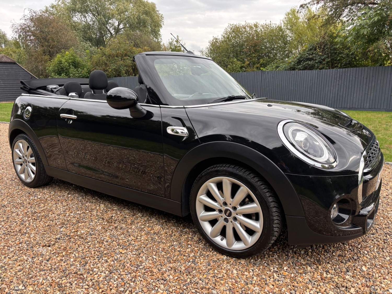 Used MINI Convertible 2018 for sale - 77114256: Photo 18