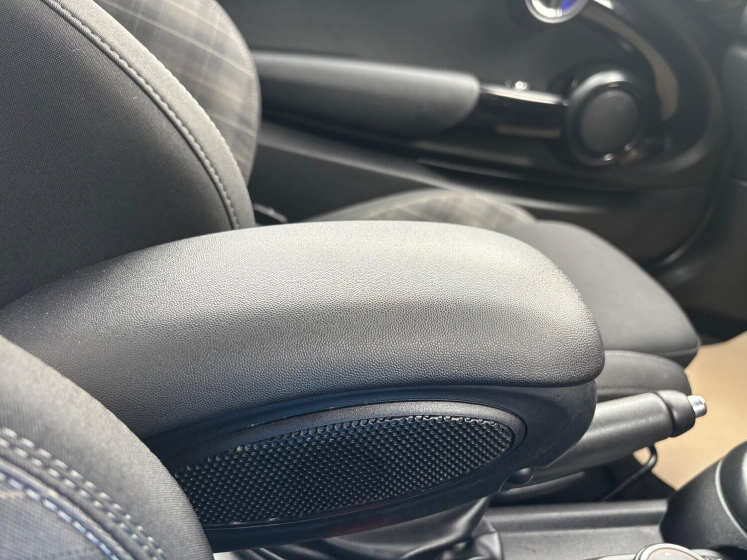 Used MINI Convertible 2018 for sale - 77114256: Photo 49