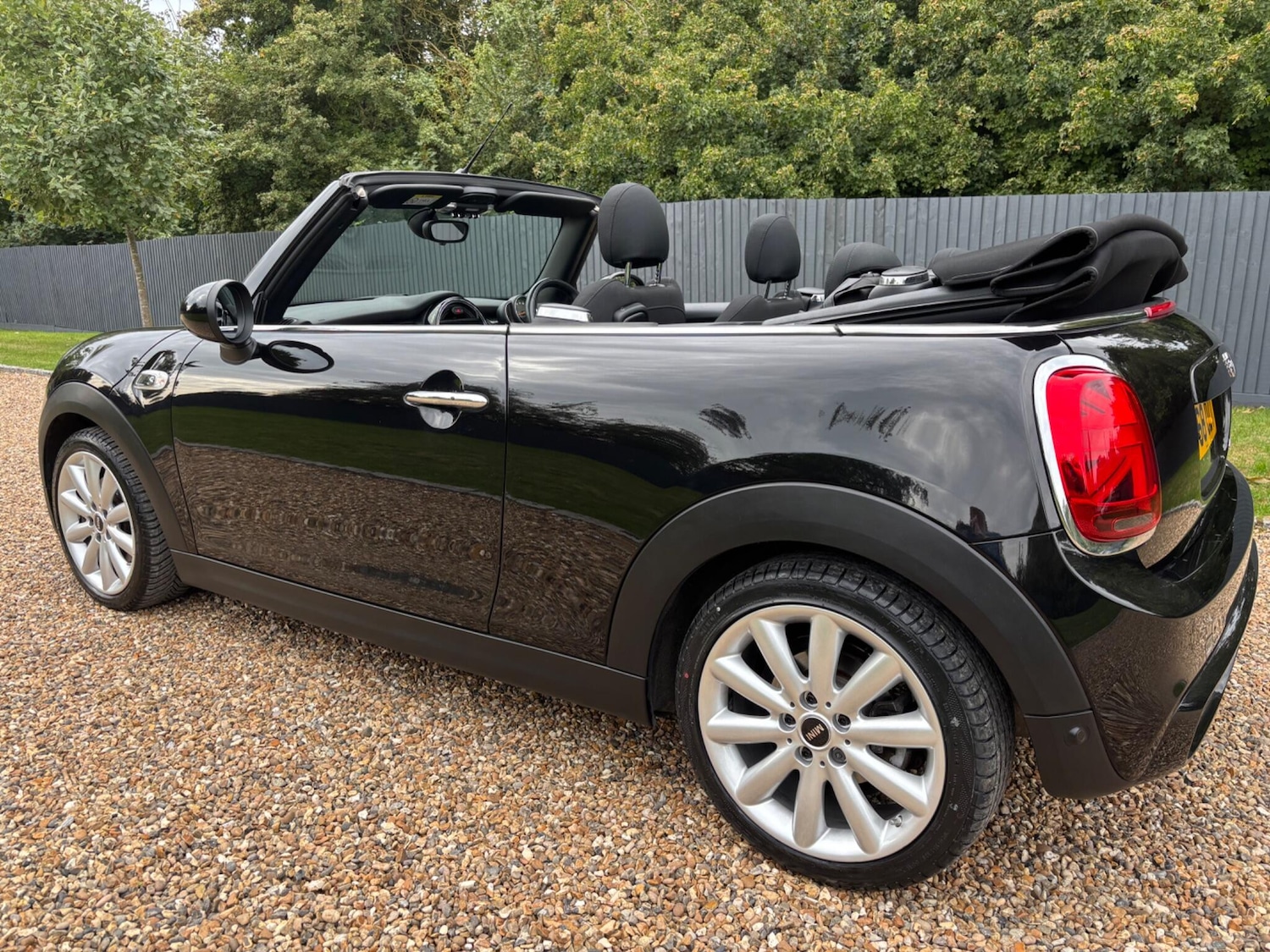 Used MINI Convertible 2018 for sale - 77114256: Photo 7
