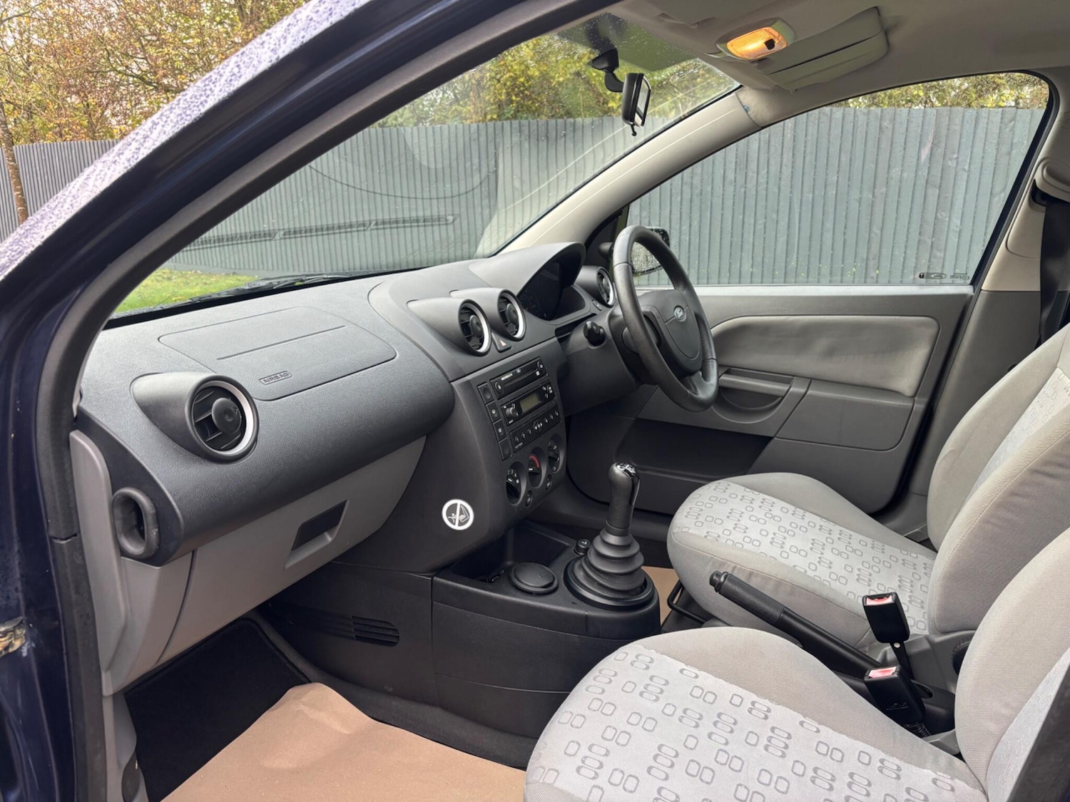 Used Ford Fiesta 2002 for sale - 76717635: Photo 28