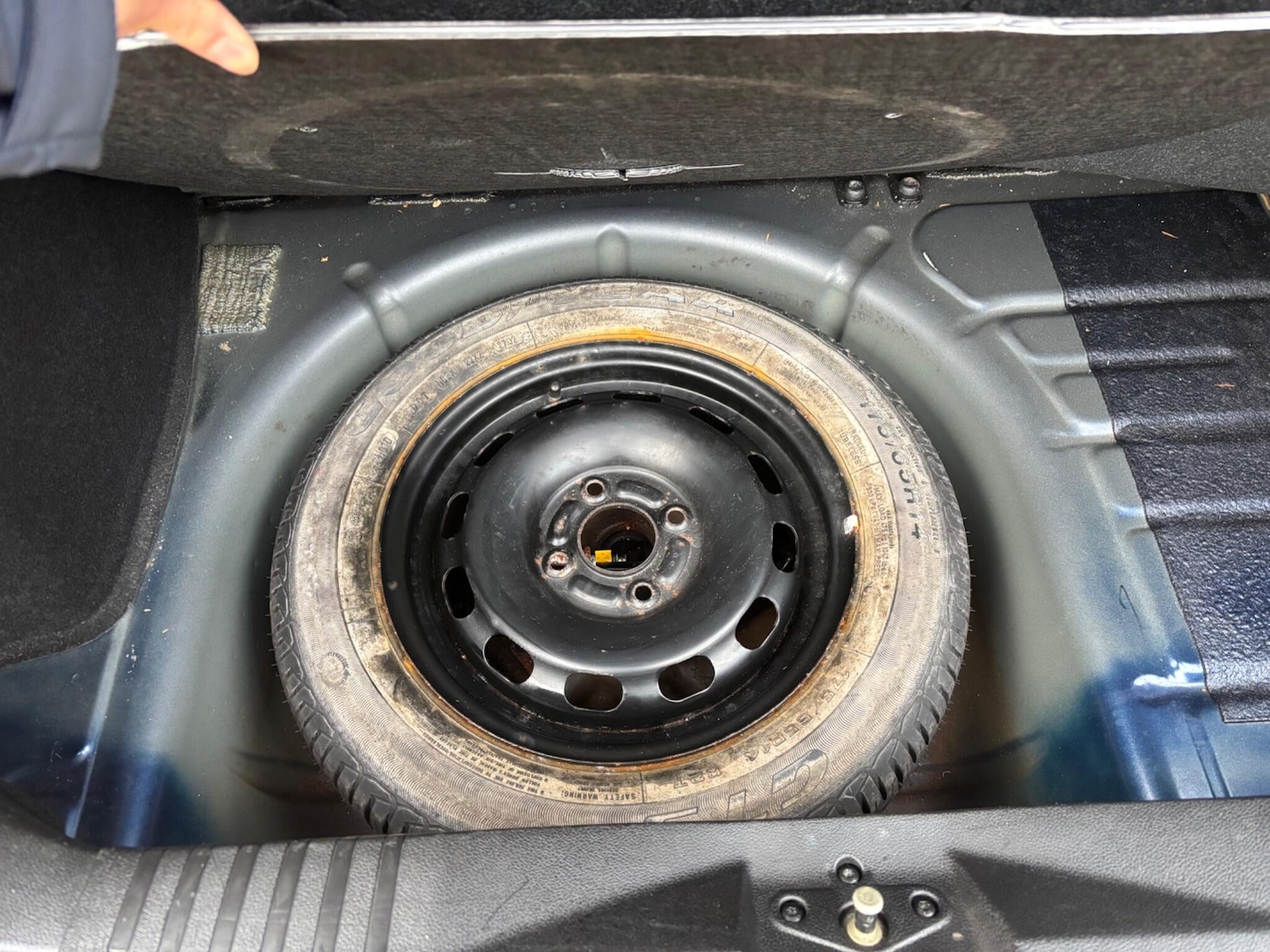 Used Ford Fiesta 2002 for sale - 76717635: Photo 35