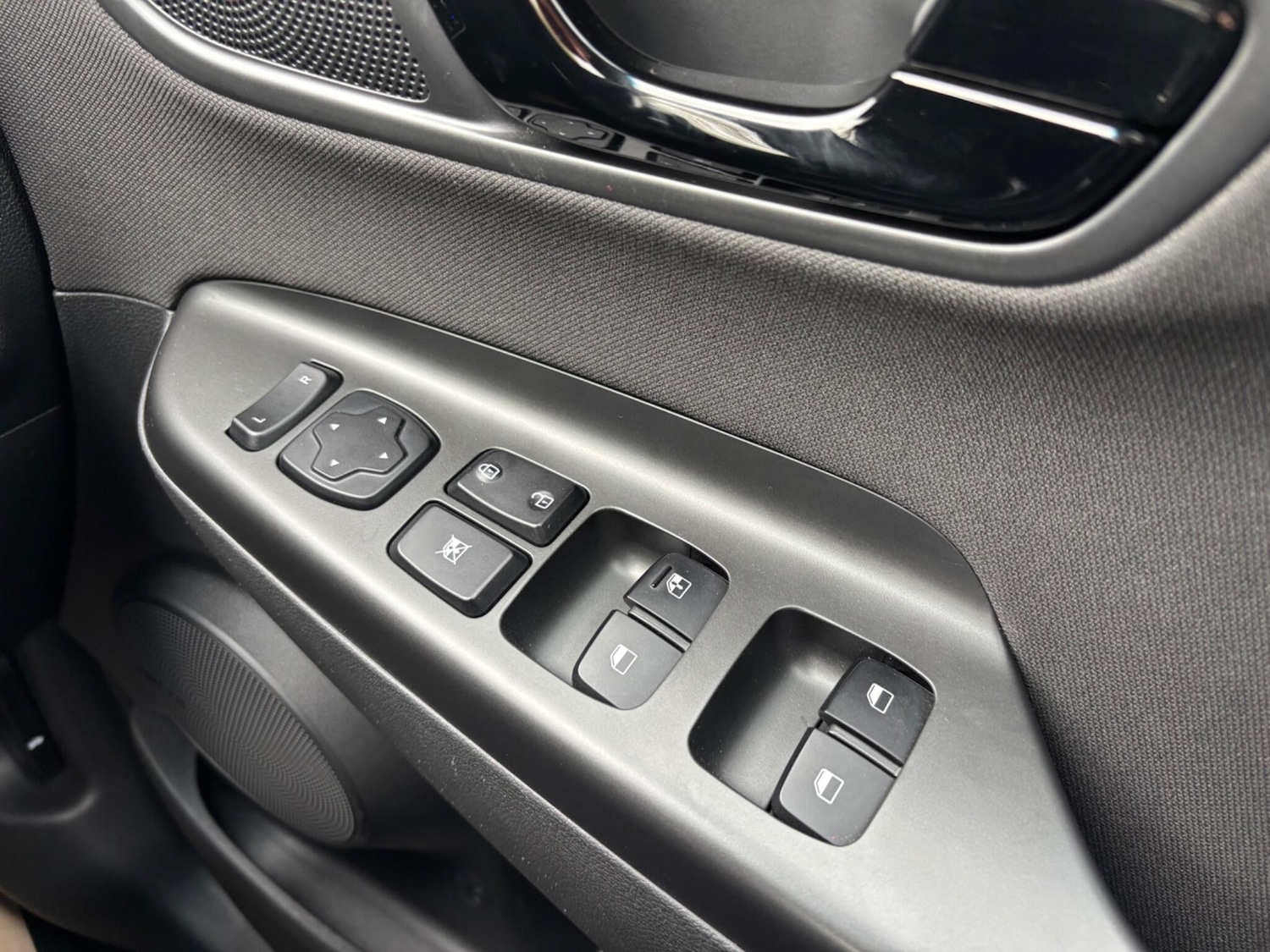 Used Hyundai KONA 2019 for sale - 77114245: Photo 37