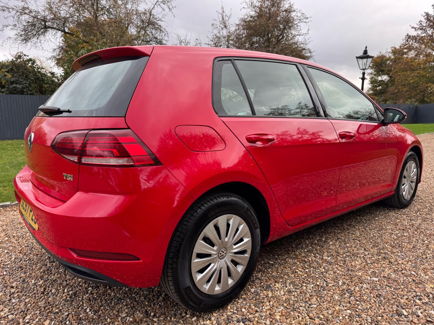 Used Volkswagen Golf 2017 for sale - 76487309: Photo 10