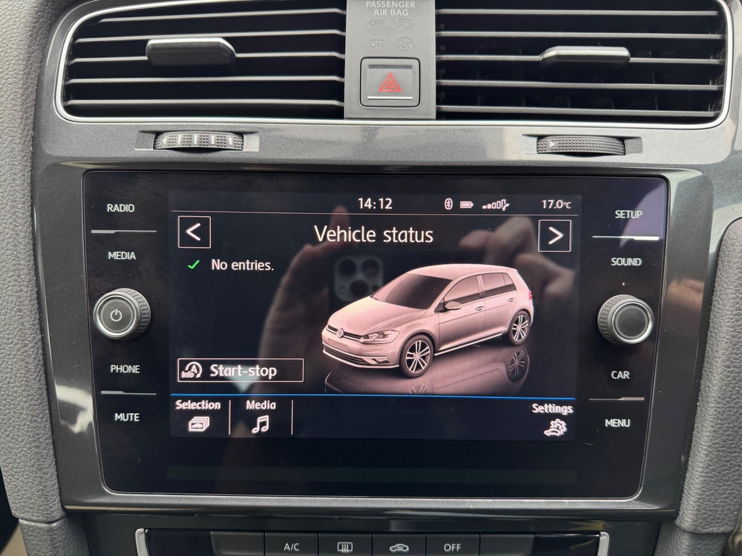 Used Volkswagen Golf 2017 for sale - 76487309: Photo 24