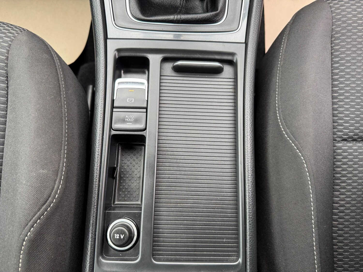 Used Volkswagen Golf 2017 for sale - 76487309: Photo 26