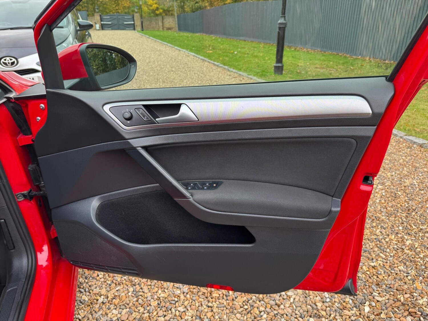 Used Volkswagen Golf 2017 for sale - 76487309: Photo 29