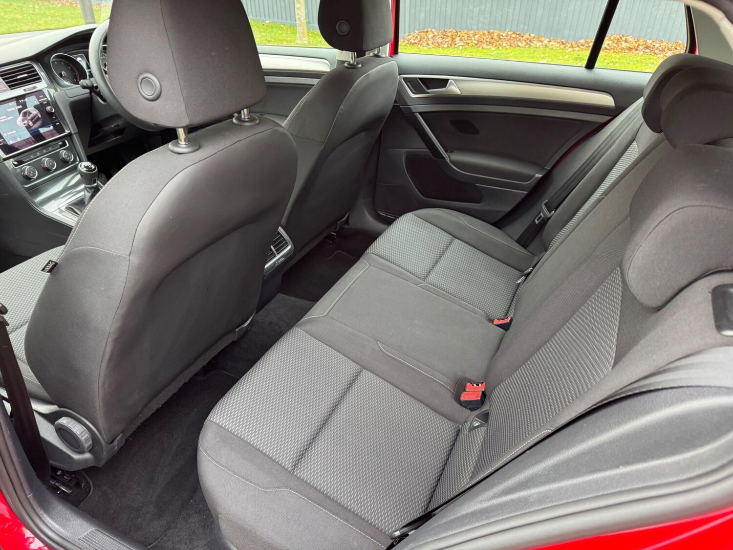 Used Volkswagen Golf 2017 for sale - 76487309: Photo 39