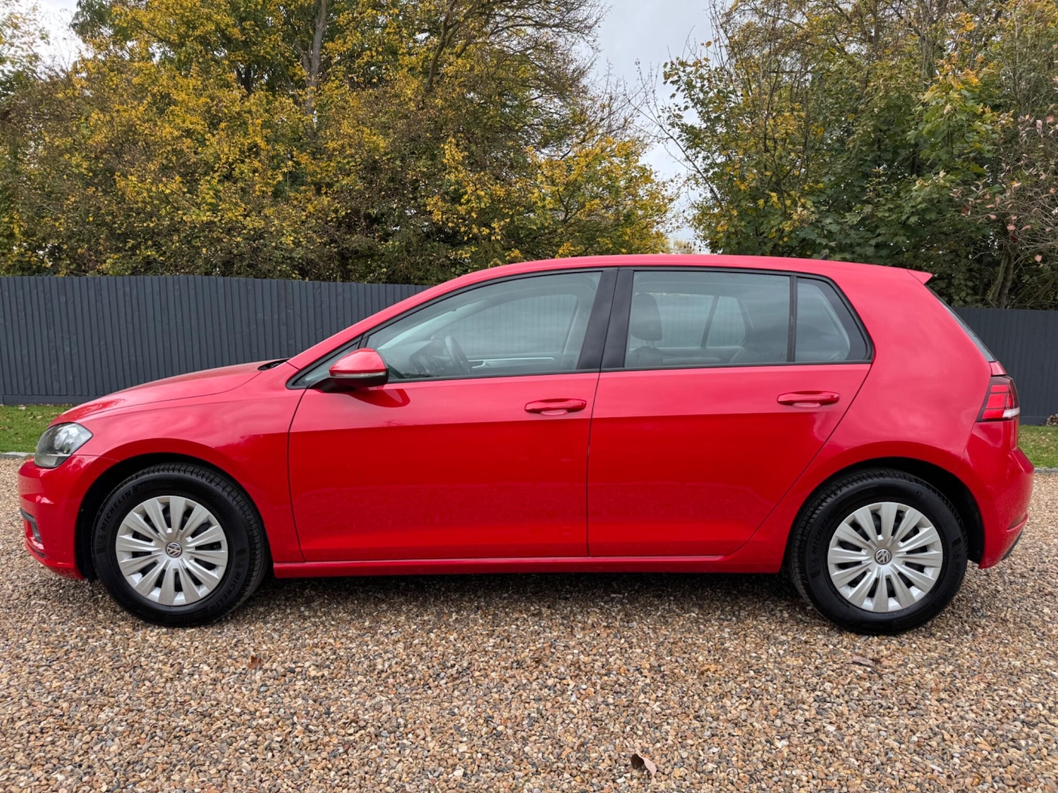 Used Volkswagen Golf 2017 for sale - 76487309: Photo 5