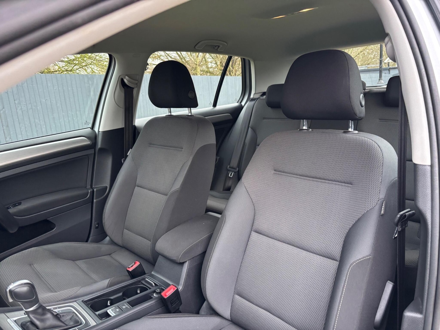 Used Volkswagen Golf 2016 for sale - 77612462: Photo 43