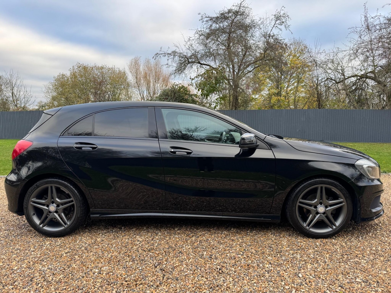 Used Mercedes-Benz A-Class 2014 for sale - 76637989: Photo 12