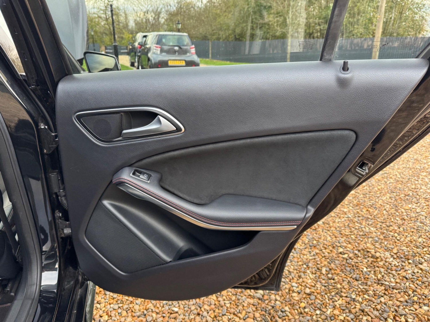 Used Mercedes-Benz A-Class 2014 for sale - 76637989: Photo 33