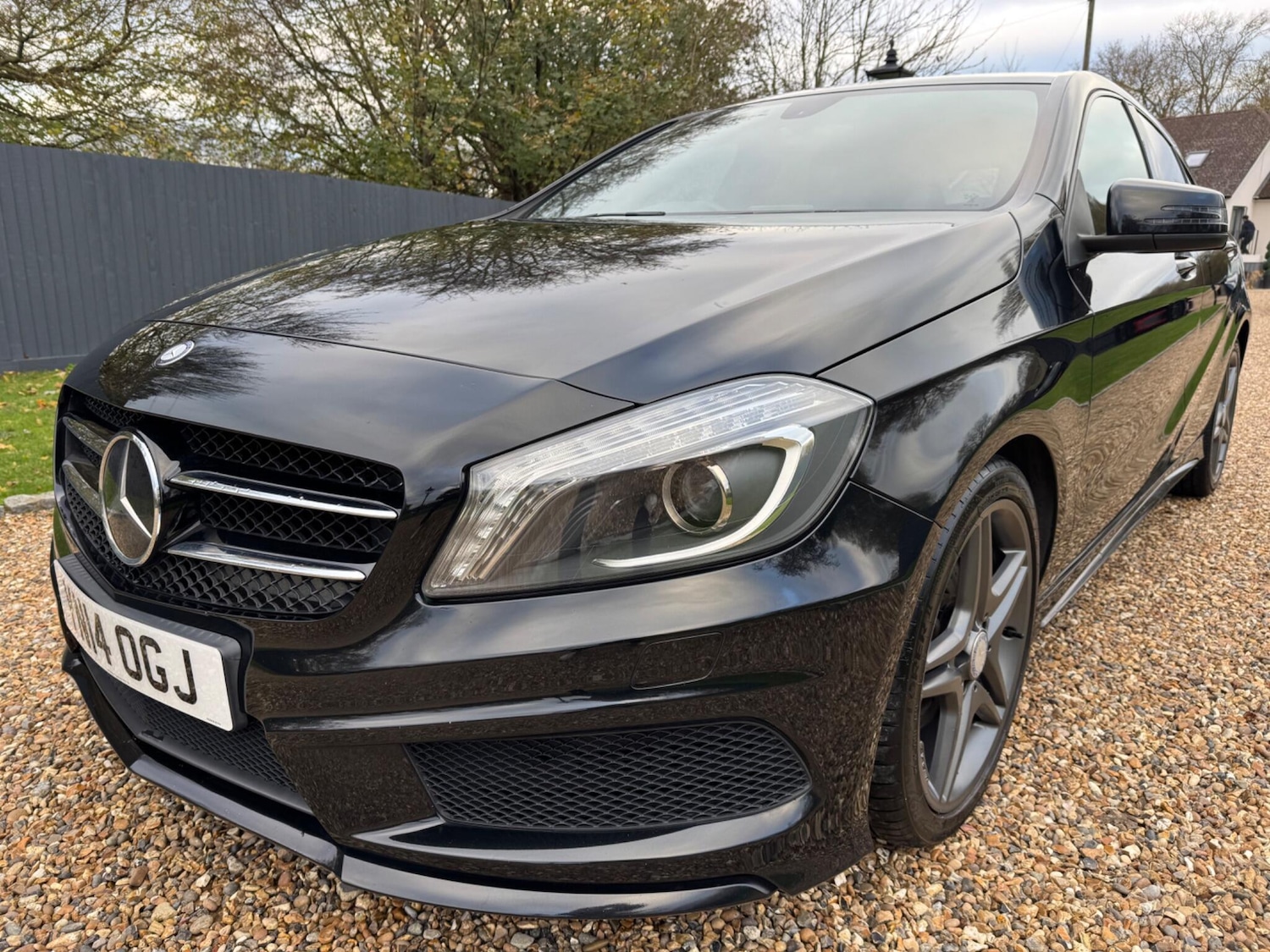 Used Mercedes-Benz A-Class 2014 for sale - 76637989: Photo 5