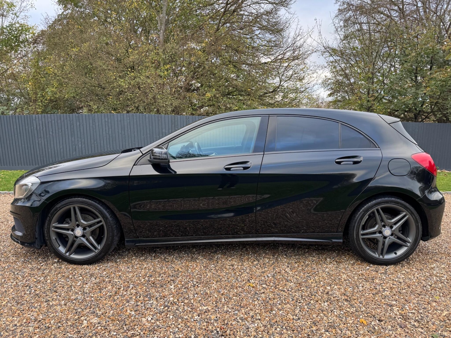 Used Mercedes-Benz A-Class 2014 for sale - 76637989: Photo 6