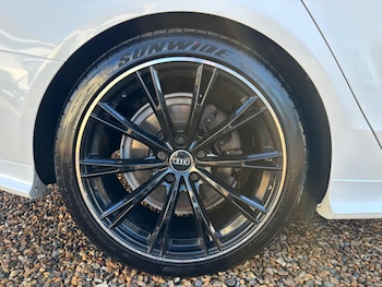 Used Audi A4 2011 for sale - 77174945: Photo