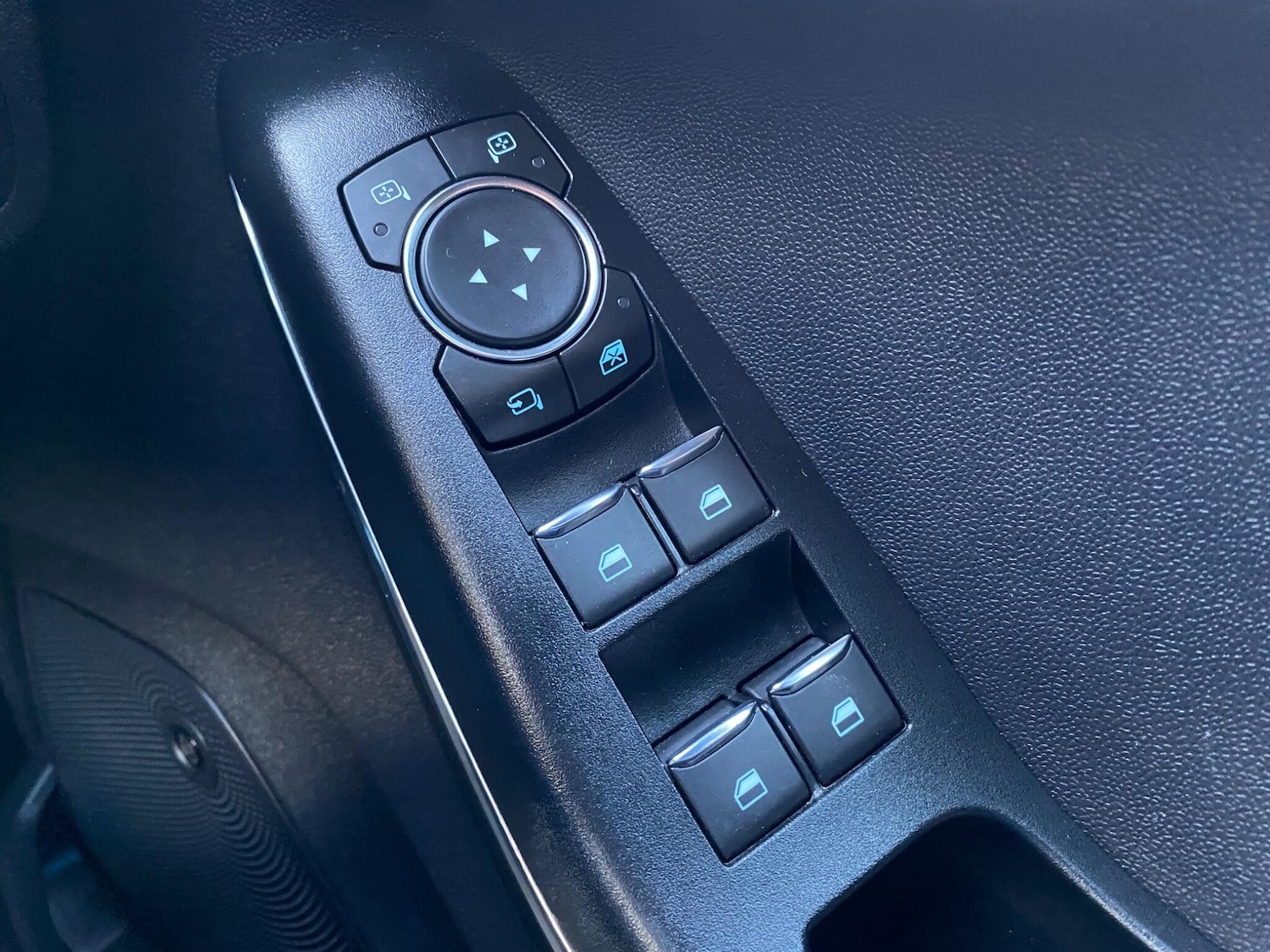 Used Ford Fiesta 2018 for sale - 76369075: Photo 24