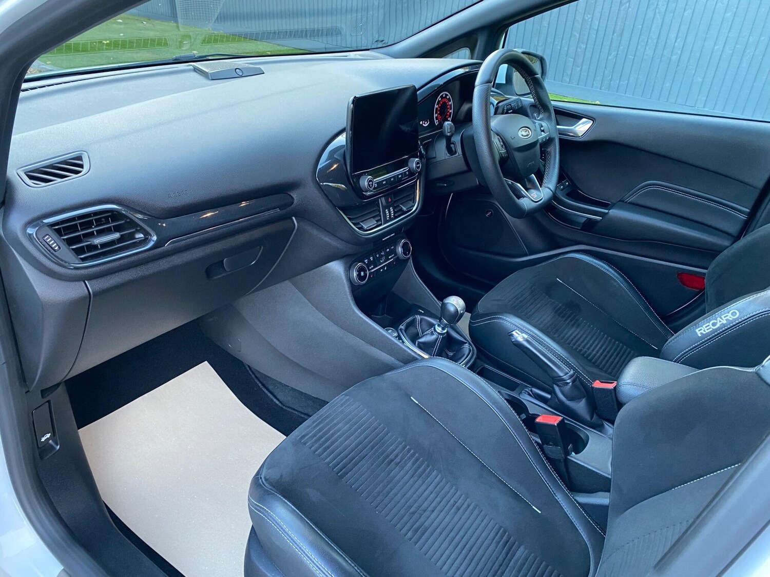 Used Ford Fiesta 2018 for sale - 76369075: Photo 33