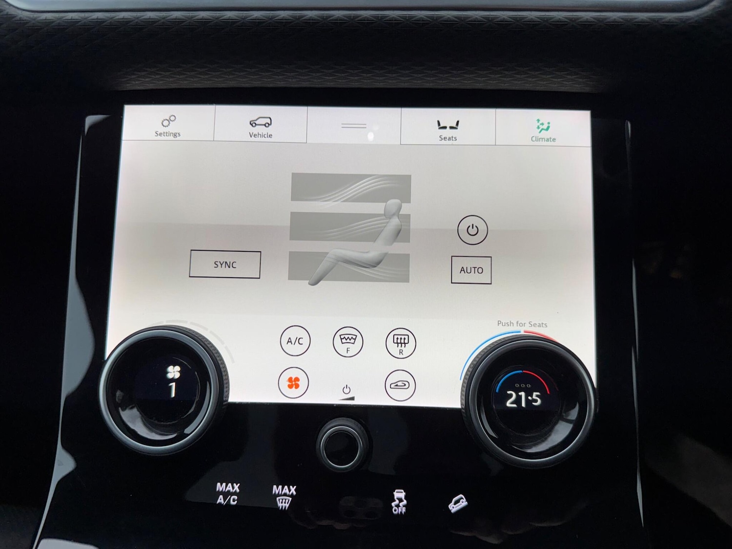 Used Land Rover Range Rover Velar 2020 for sale - 77114248: Photo 26