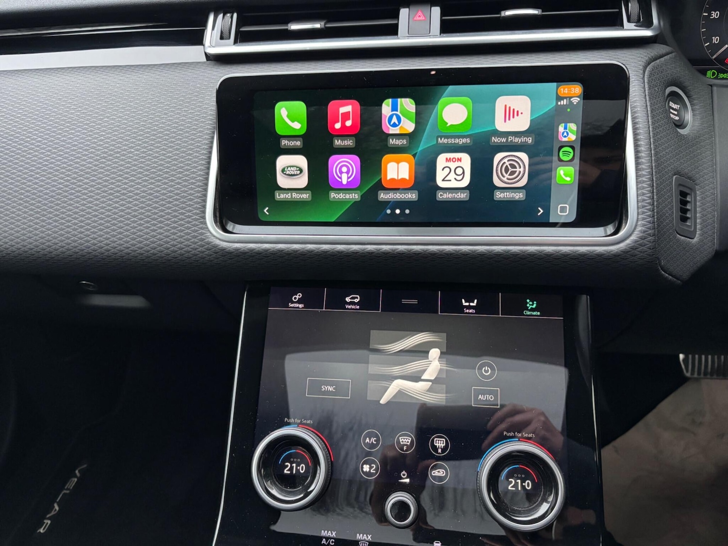 Used Land Rover Range Rover Velar 2020 for sale - 77114248: Photo 3